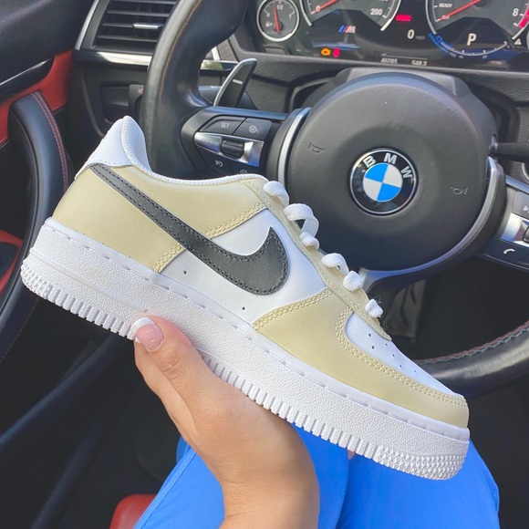 Nike Rare Air Force Tan - Picture 2 of 2